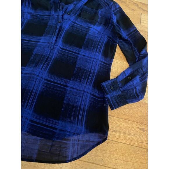 New York & Company womens Blue Plaid Sheer Button-Up collared Blouse size Medium - Picture 2 of 8